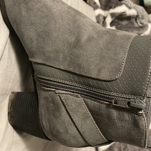 Craft and Borrow boots - Picture 2 of 4